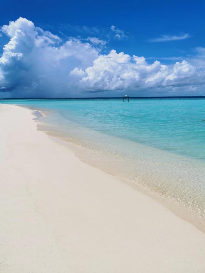 Hotel String Wave Maldives Gulhi Exteriér fotografie