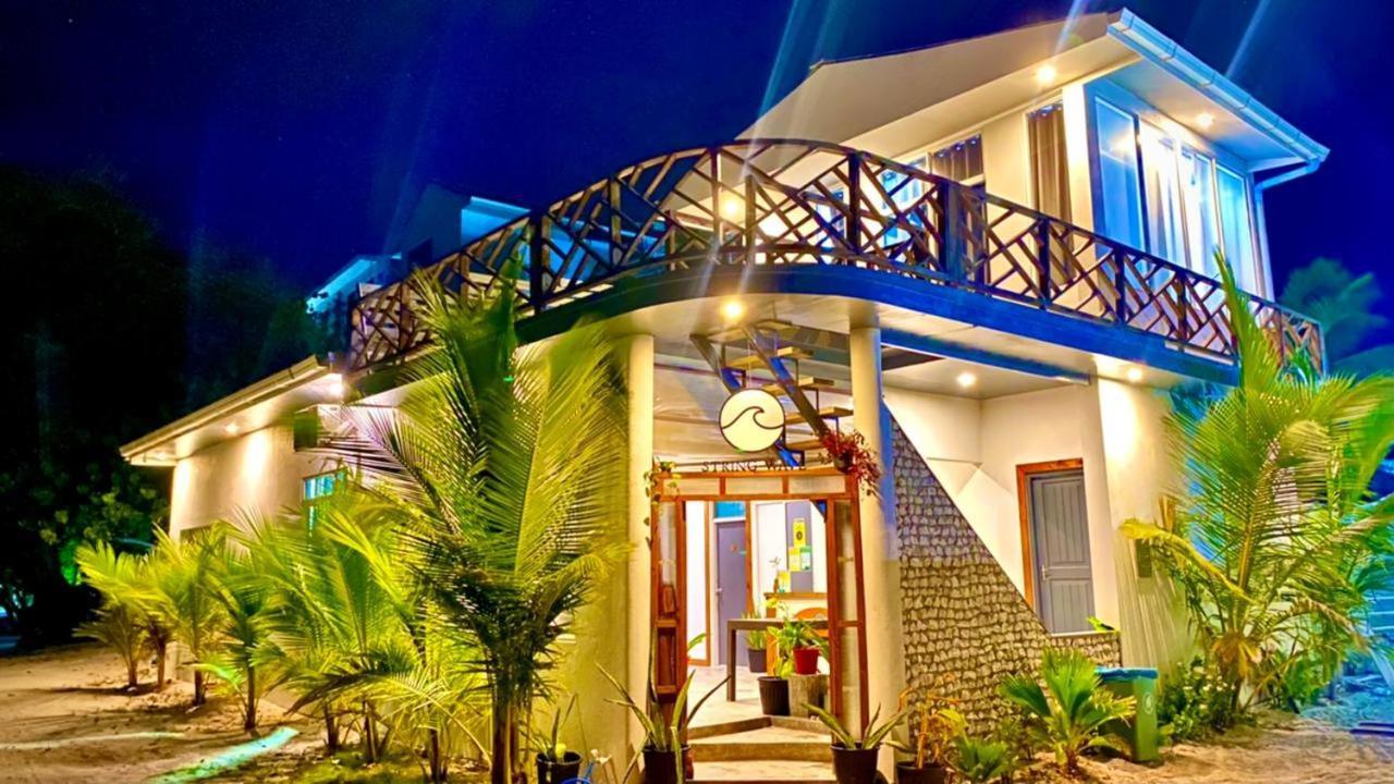 Hotel String Wave Maldives Gulhi Exteriér fotografie