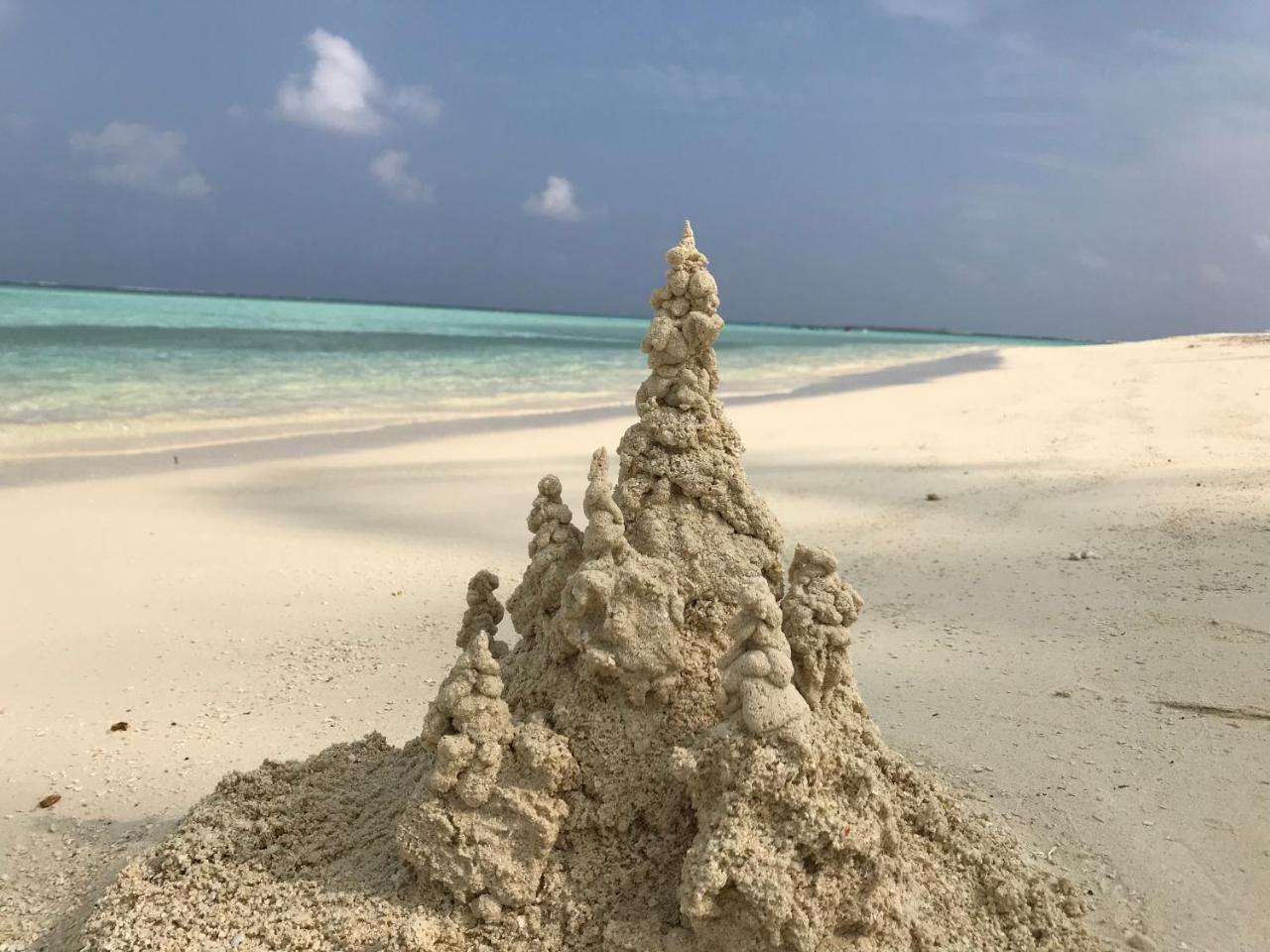 Hotel String Wave Maldives Gulhi Exteriér fotografie