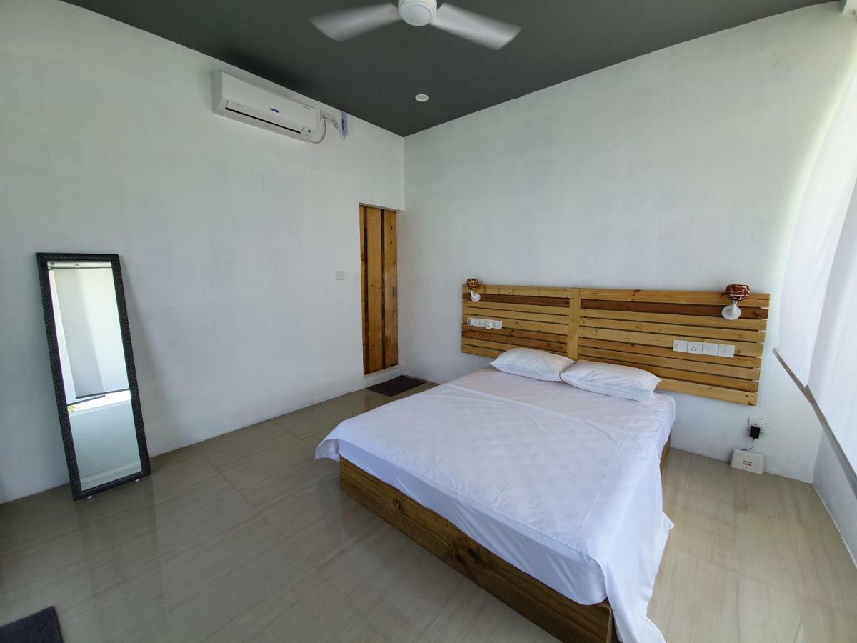 Hotel String Wave Maldives Gulhi Exteriér fotografie